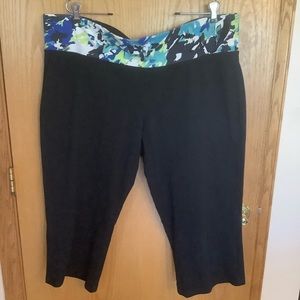 LIVI ACTIVE CROP PANTS